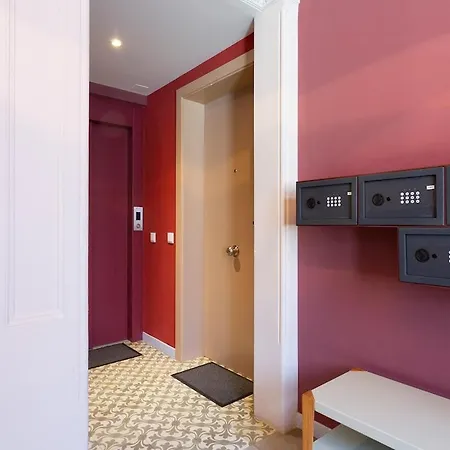 Elegant And Peaceful Retreat - Palauet Tres Torres - 1 Apartment *