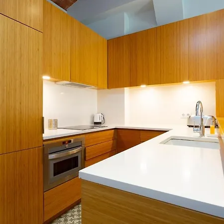 Elegant And Peaceful Retreat - Palauet Tres Torres - 1 Apartment